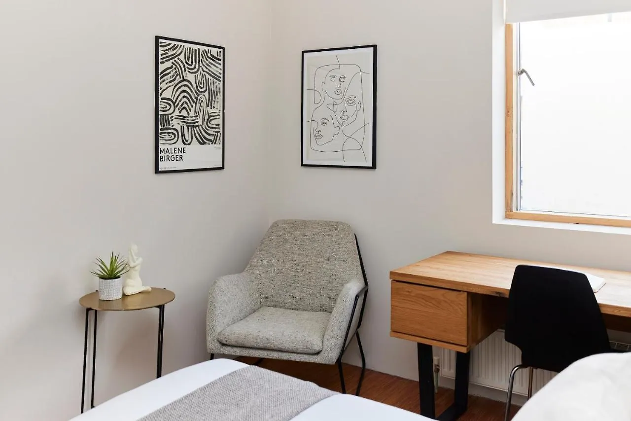ロンドンThe Southwark Wonder - Charming 1Bdr Flat With Patioアパートメント アパート ロンドン